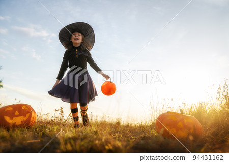 kid at Halloween kid at Halloween 94431162