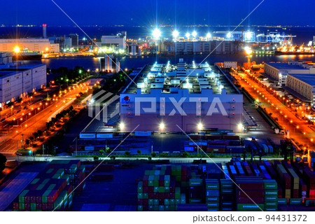 電信中心:從天文台看東京集裝箱港的夜景 電信中心:從天文台看東京集裝箱港的夜景 94431372