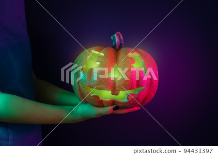 Halloween pumpkin Halloween pumpkin 94431397