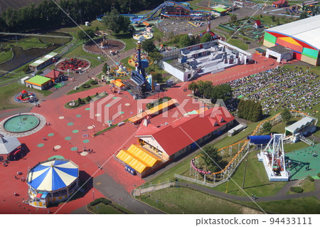 遊樂園 94433111