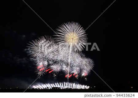 A Feast of the Four Great Pyrotechnicians <Tonegawa Fireworks Festival 2022> 94433624