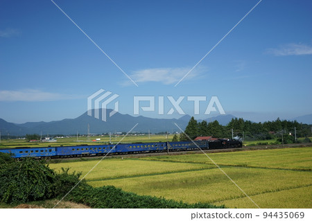 貫穿稻田的東北本線 94435069