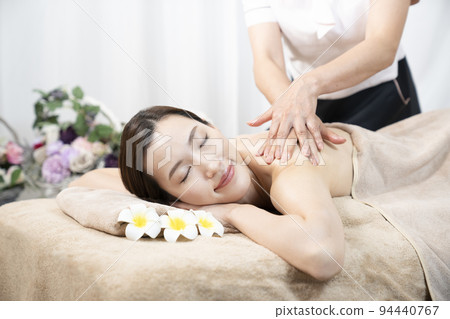 審美婦女秀麗放鬆 94440767