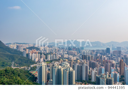 the Victoria to Kowloon in the early evening 8 May 2022 the Victoria to Kowloon in the early evening 8 May 2022 94441395