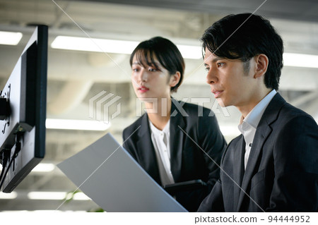 商務人士 94444952