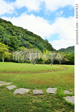 足盛陣屋遺址 足盛陣屋遺址 94447615