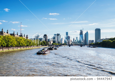View of City of London from Westminster Bridge View of City of London from Westminster Bridge 94447947