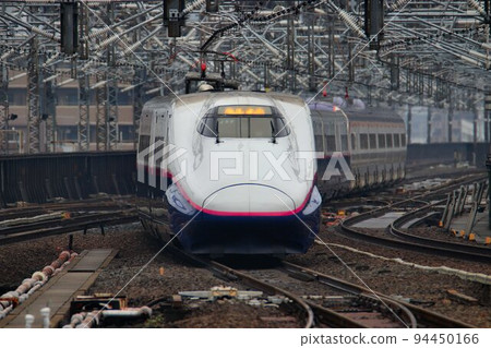 到E2系列新幹線/新潟...上越新幹線/大宮站 到E2系列新幹線/新潟...上越新幹線/大宮站 94450166