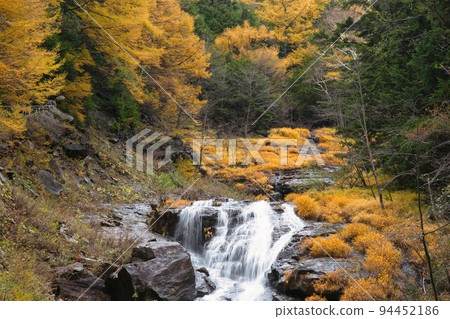 Southern Alps Kita-dake Climbing Autumn Leaves Route Southern Alps Kita-dake Climbing Autumn Leaves Route 94452186