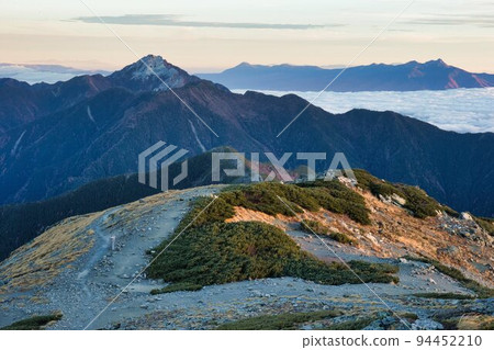 Southern Alps Kita-dake Climbing Autumn Leaves Route Southern Alps Kita-dake Climbing Autumn Leaves Route 94452210