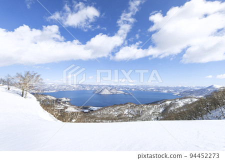 從Poromoi山洞爺湖町看洞爺湖全景 從Poromoi山洞爺湖町看洞爺湖全景 94452273