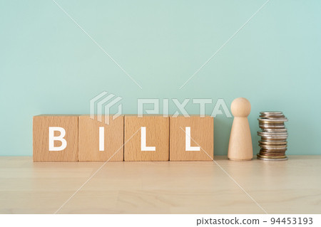 寫為 BILL、洋娃娃和硬幣的塊 94453193