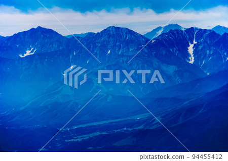 A spectacular view of the Northern Alps from the summit of Mt. Hiuchi Mt. Karamatsu, Mt. Goryu, Mt. Kashimayarigatake, Happoone 94455412