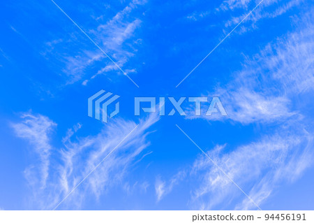 Fresh autumn sky 94456191