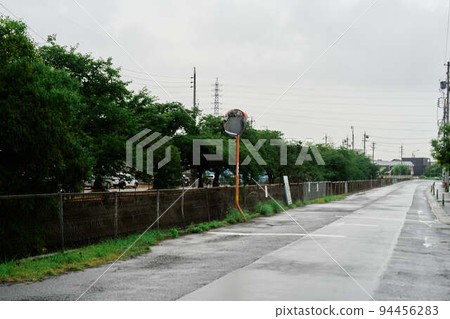 雨天的街道 94456283