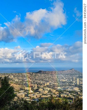 Waikiki and Honolulu from Tantalus Overlook on Oahu 94456427