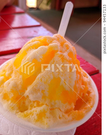Hawaiian Shaved Ice, Shave Ice Popular Treat in Hawaii Hawaiian Shaved Ice, Shave Ice Popular Treat in Hawaii 94457133