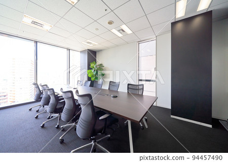 A meeting room with bright light and a sense of openness Office interior view Interior business image A meeting room with bright light and a sense of openness Office interior view Interior business image 94457490