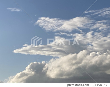 雲 雲 94458137