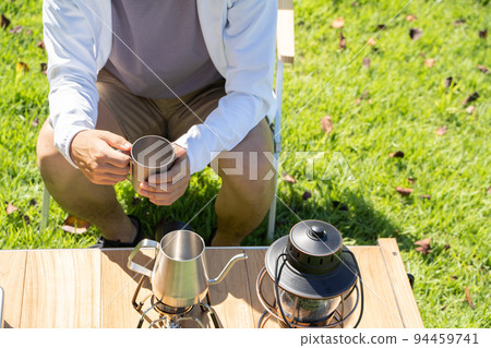 camping male coffee 94459741