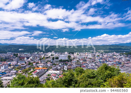 《Saitama Prefecture》Cityscape of Chichibu downtown / View of Hitsujiyama Park overlooking hill 94460360