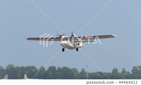 美國陸軍航空隊 OA-10 Catalina 飛艇起飛 94464812