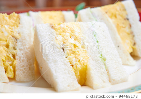 雞蛋三明治、便餐、午餐、咖啡廳 雞蛋三明治、便餐、午餐、咖啡廳 94468178