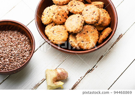 Crackers with flax and ginger. Crackers with flax and ginger. 94468869