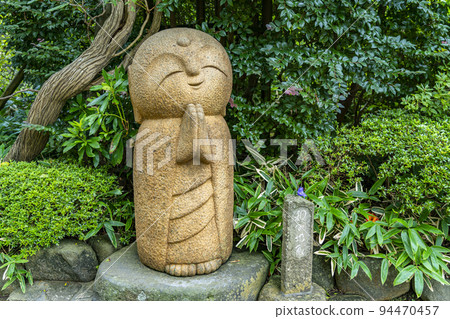 [Kanagawa Prefecture] Nagomi Jizo with a wonderful expression in the precincts of Hasedera Temple 94470457