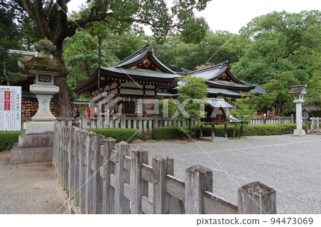 Shrines in Japan : Car exorcism in the precincts of Takeda Shrine in Kofu City, Yamanashi Prefecture Shrines in Japan : Car exorcism in the precincts of Takeda Shrine in Kofu City, Yamanashi Prefecture 94473069