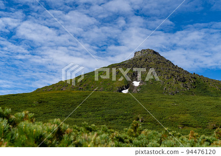 Full view of Mt. Rausu 94476120