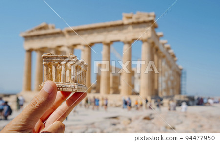 replica of the famous Parthenon, in Athens, Greece 94477950