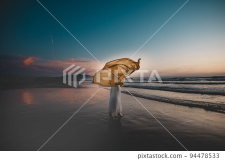 Be enchanted by the magic hour of the Sea of Japan 94478533