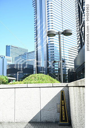 東京新宿的建築風光 東京新宿的建築風光 94484963