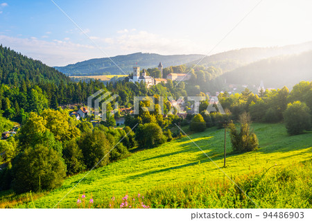 Rozmberk - romantic castle in South Bohemia Rozmberk - romantic castle in South Bohemia 94486903