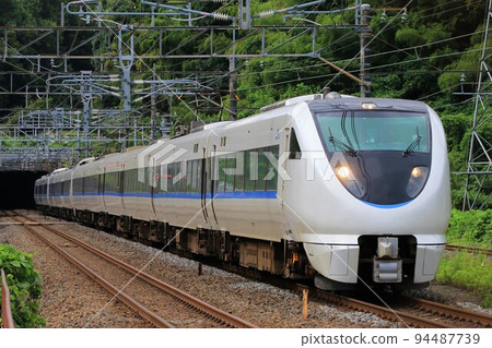 Kosei Line Ogoto Onsen Station Series 683 "Thunderbird" 94487739