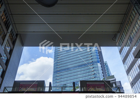 You can see the Grand Front from the Central North Exit of JR Osaka Station You can see the Grand Front from the Central North Exit of JR Osaka Station 94489854