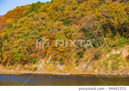 Autumn in Nasukarasuyama, Tochigi Arashiyama in Kanto Falling rocks 94491553