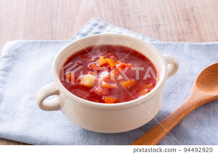 eat minestrone 94492920
