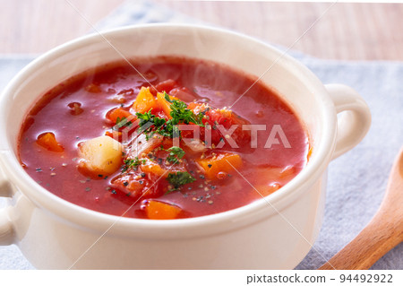 eat minestrone 94492922