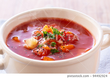 eat minestrone 94492924
