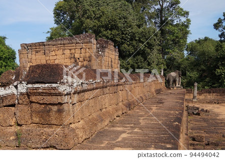 siem reap angkor ruins east mebon 94494042