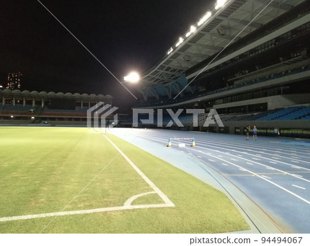 等等力田徑場 94494067