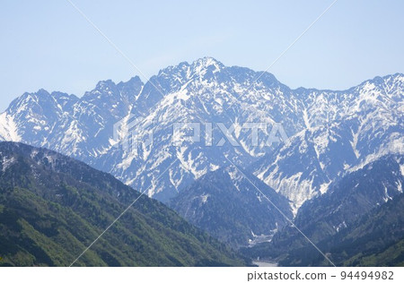 山脈和山谷 山脈和山谷 94494982