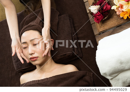 面部美容。 94495029