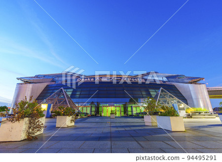 Maruzen Intec 大阪游泳池，夜景[大阪市港區八幡屋公園內] 94495291