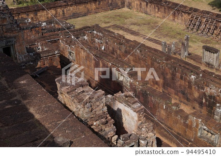Siem Reap Angkor Ruins Pre Rup Corridor Siem Reap Angkor Ruins Pre Rup Corridor 94495410