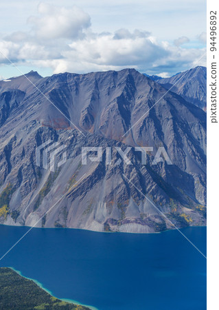 Lake in Canada 94496892