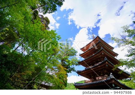 Kaijusen-ji Temple，國寶五層寶塔，夏末秋雲清新 94497986