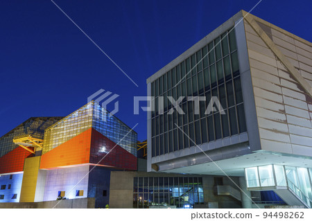 Night view of Osaka Culturarium Tempozan (former Suntory Museum) 94498262